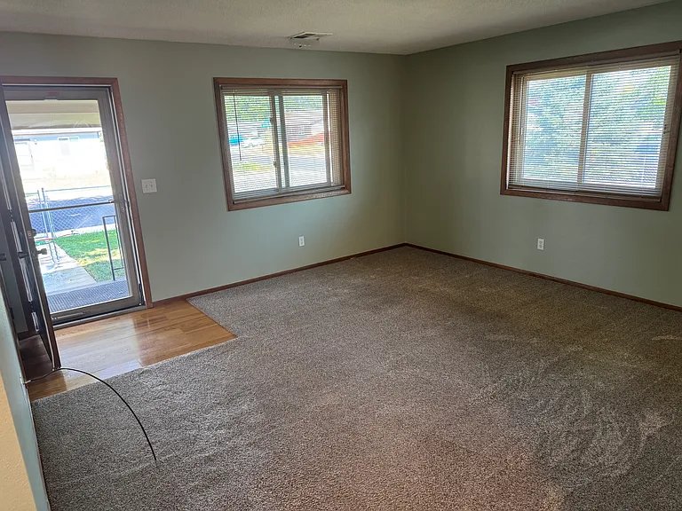 636 Starlight Dr — Photo 14