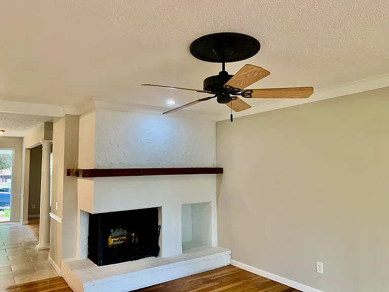 1411 Oldfarm Dr — Photo 19