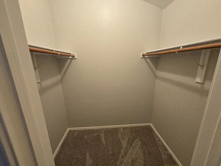9201 Popes Creek Ct — Photo 18