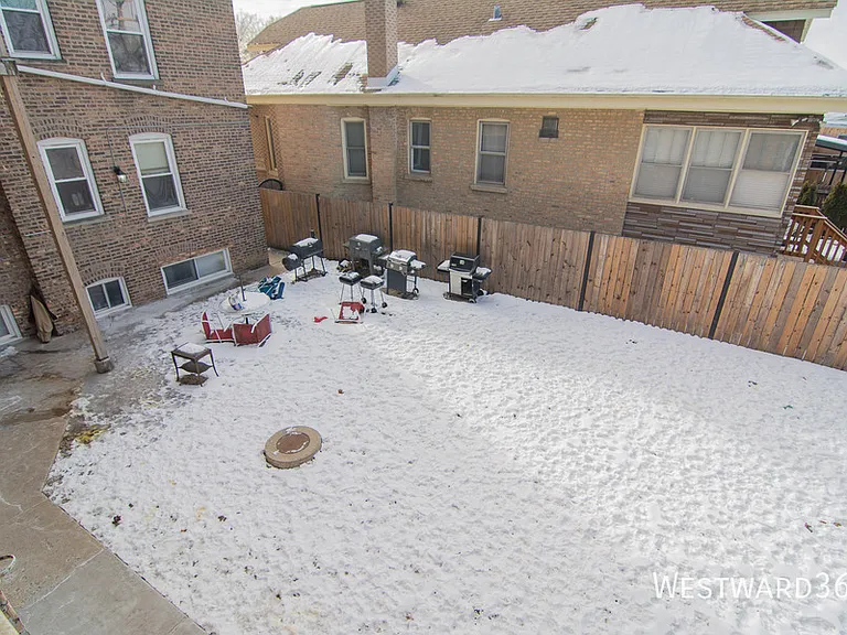2748 N Kostner Ave #3 — Photo 7