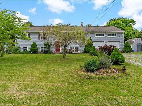 2nd image of 57 Sheila Dr