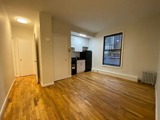 Rented by Oxford Property Group | media 3