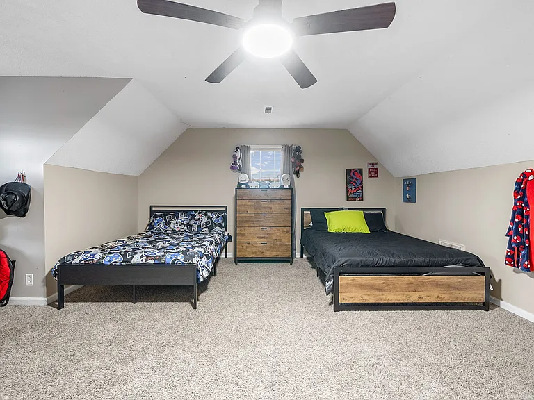 1700 Cedar Springs Cir — Photo 23