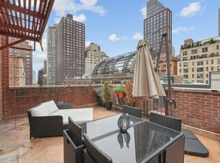 335 E 54th St #PENTHOUSE 2, New York, NY 10022