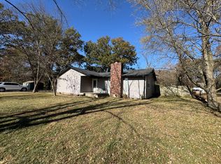 2906 W 4th St, Pittsburg, KS 66762