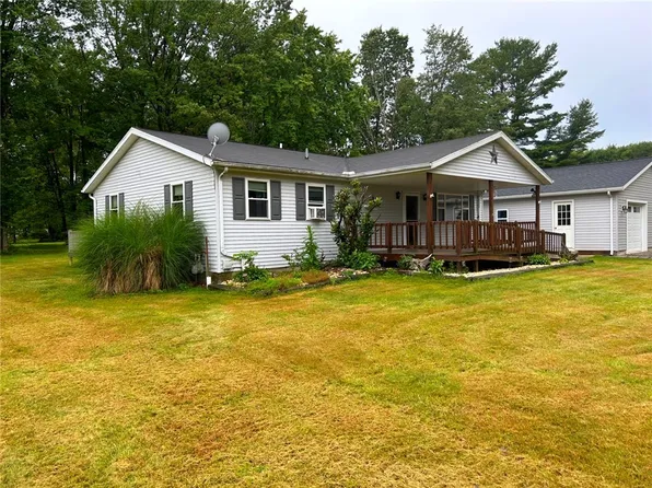 17167A N Main Ext, Titusville, PA 16354