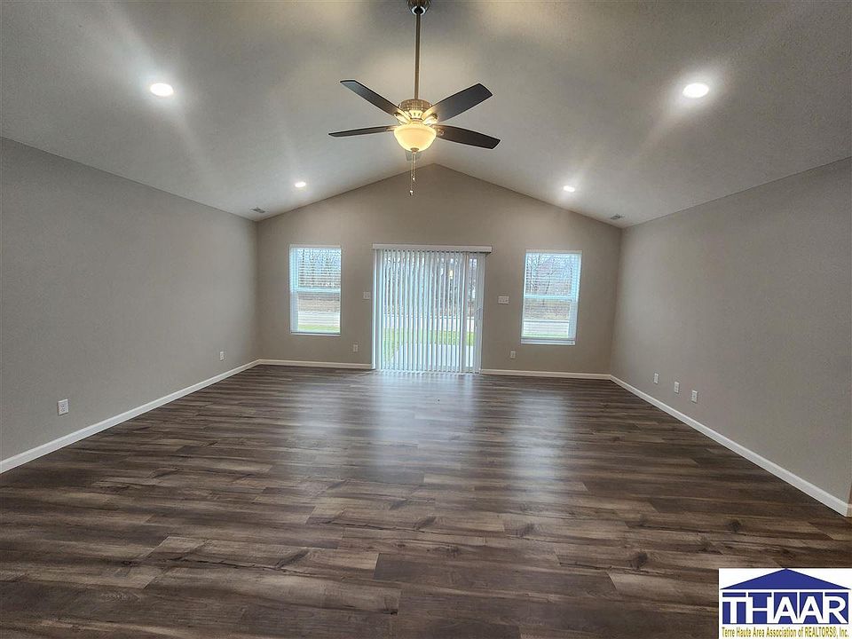 2nd image of 3681 Joy Cir E