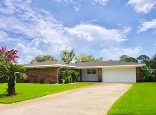314 Pine Moss Dr, Fort Walton Beach, FL 32548