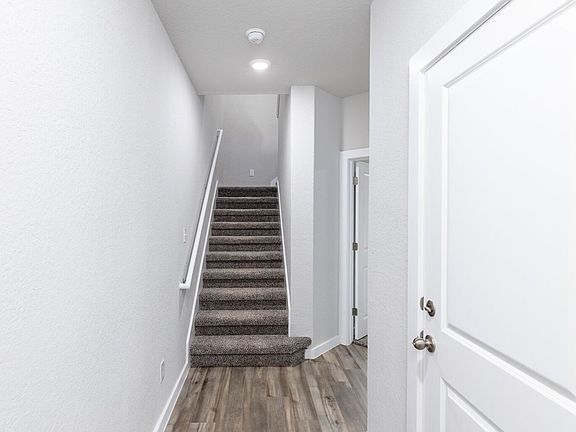 3rd image of 21502 Sir Walter Ln