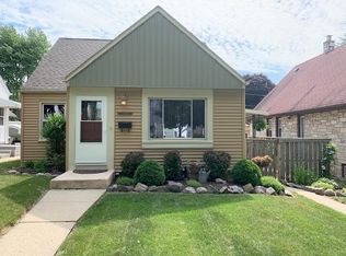 3738 S 15th Pl, Milwaukee, WI 53221