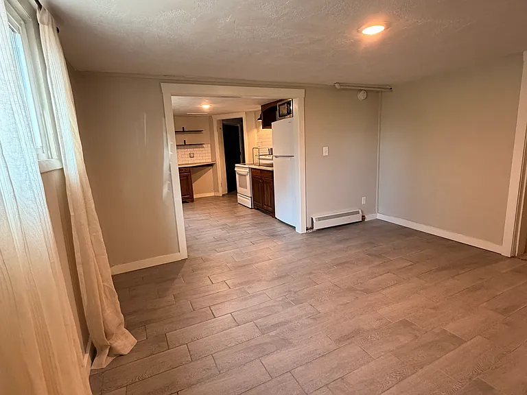 354 N 200 E — Photo 7
