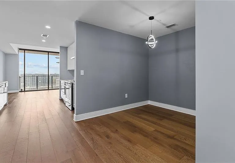 788 W Marietta St #806 — Photo 8