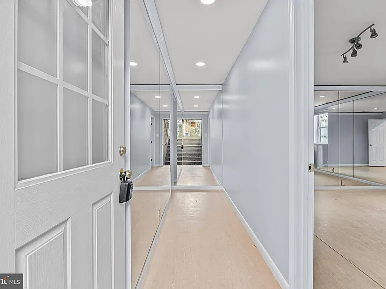 5937 Avon Dr — Photo 5