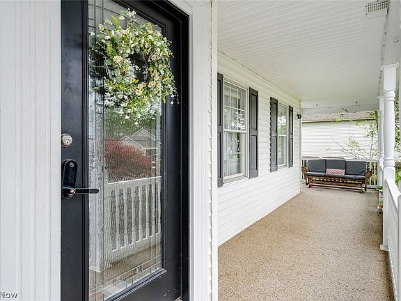 5th image of 864 Mayfield Dr