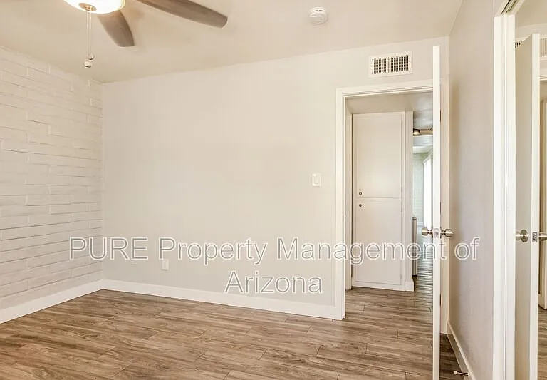 6801 N 17th Ave #1 — Photo 13