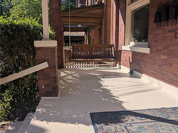 4th image of 311 Barnes St