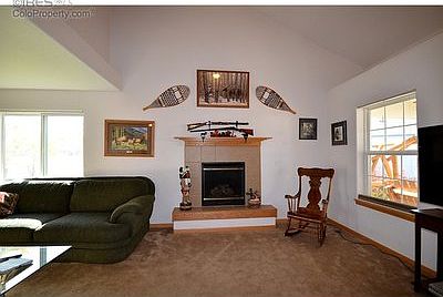 Warm gas fireplace