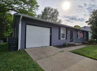 323 Mary Dr, New Albany, IN 47150
