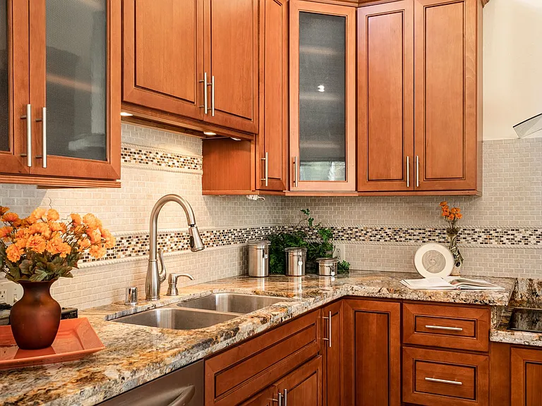 5400 Mountain Blvd #130 — Photo 9