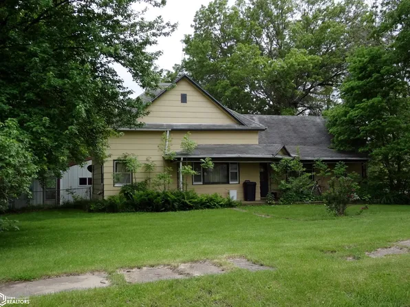 107 E 8th St, New Market, IA 51646