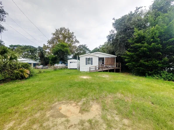 121 N San Souci St, Panama City Beach, FL 32413