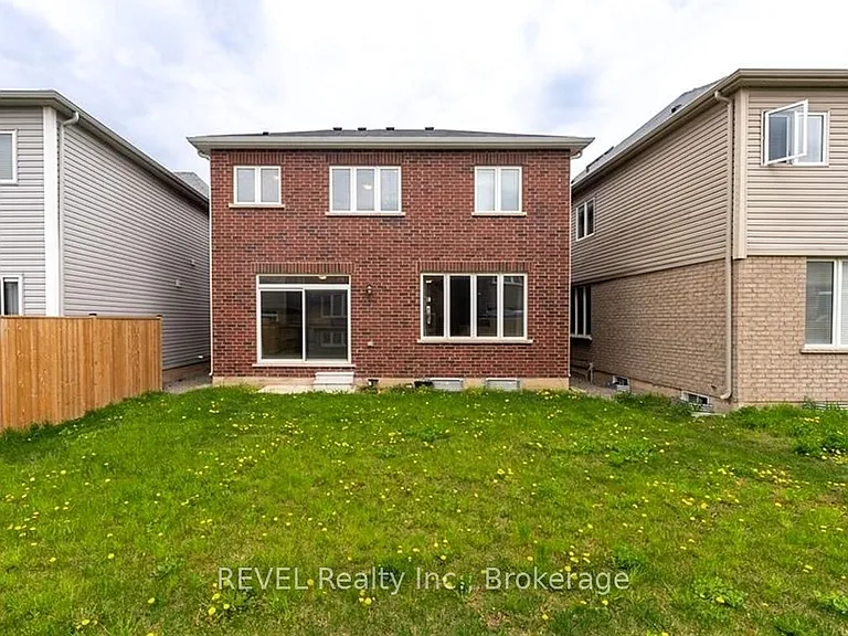 9 Beatty Ave — Photo 36