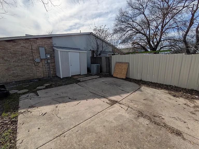 9575 Gonzales Dr — Photo 21