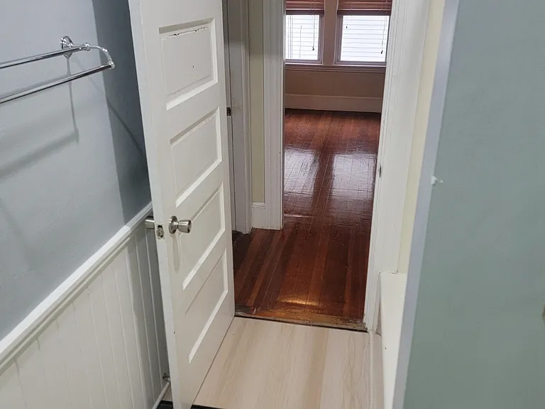 11 1/2 Winthrop Ave #2 — Photo 19