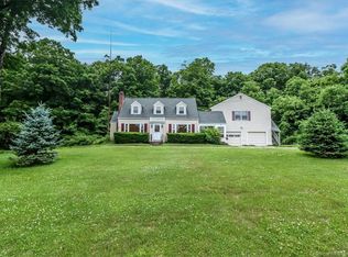 717 Stepney Rd, Easton, CT 06612