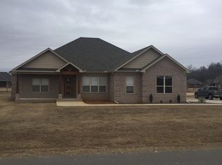 351 Bud Ford Dr, Cabot, AR 72023