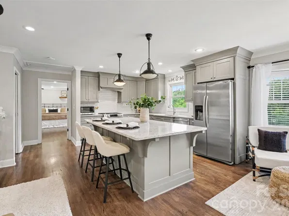 21334 Sandy Cove Rd, Cornelius, NC 28031