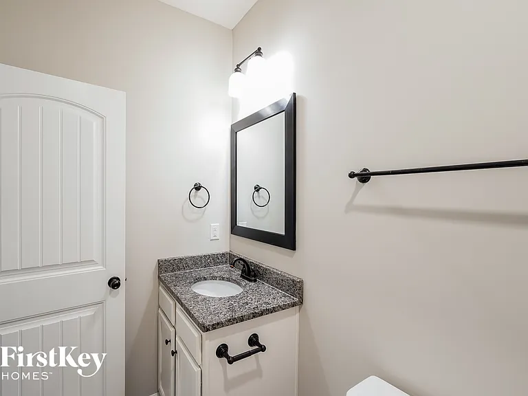 125 Ridgefield Ln — Photo 13