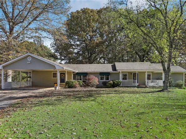 3043 E Fairview Rd, McDonough, GA 30252
