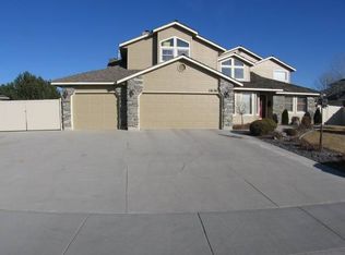 1836 SE 5th Way, Meridian, ID 83642