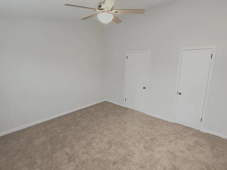 301 Hickory Pl — Photo 38