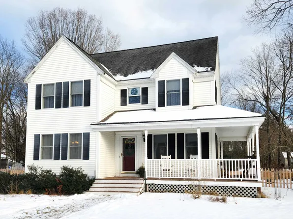 36 Wyman Street, Hillsborough, NH 03244