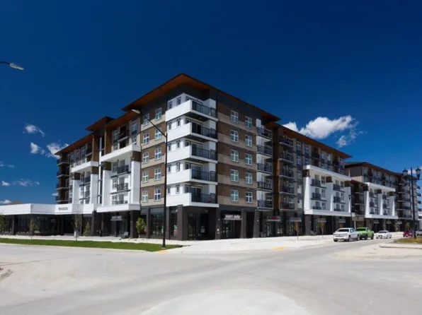 15 Coopers Town Rd #415, Winnipeg, MB R3Y 2E3