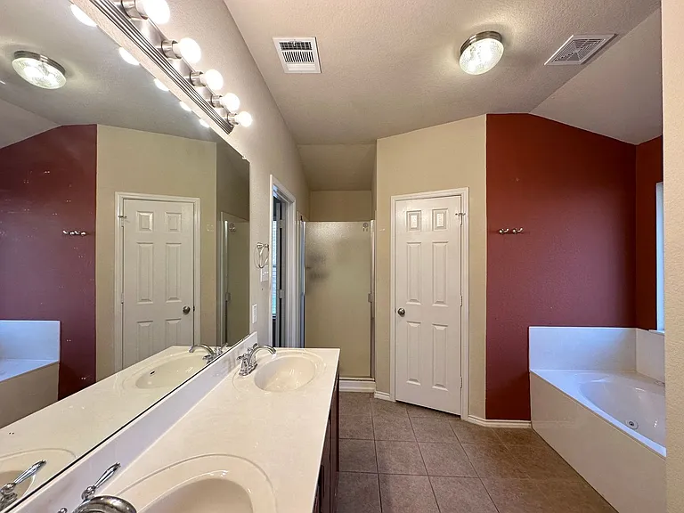 6806 Modesto Rd — Photo 19