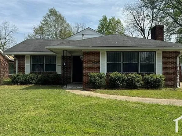 3329 Roundtree Rd, Montgomery, AL 36108