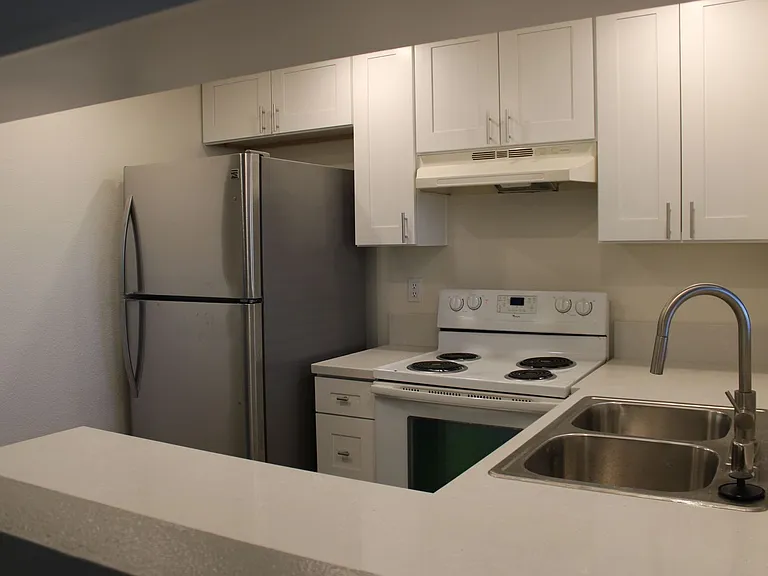 621 D St #104 — Photo 14
