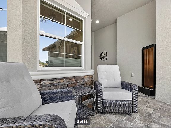 3rd image of 30724 Lindentree Dr