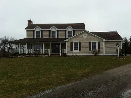 2740 N Burkhart Rd photo 1