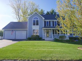 10 Hickory Ln, Somersworth, NH 03878