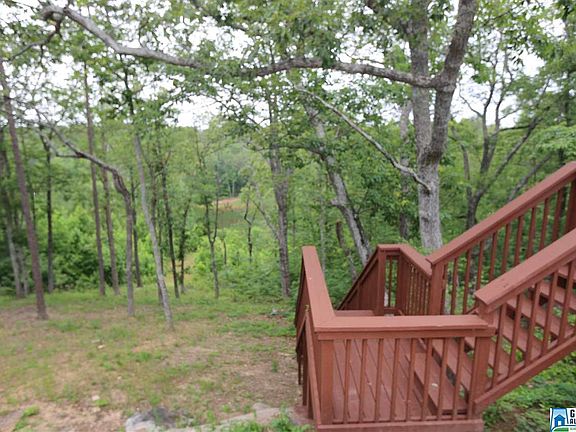 4th image of 8694 Highlands Dr
