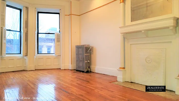 Rented by ZealEstate Group Inc | media 26