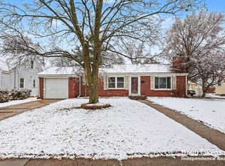 1047 Ellsmere St NE, Grand Rapids, MI
