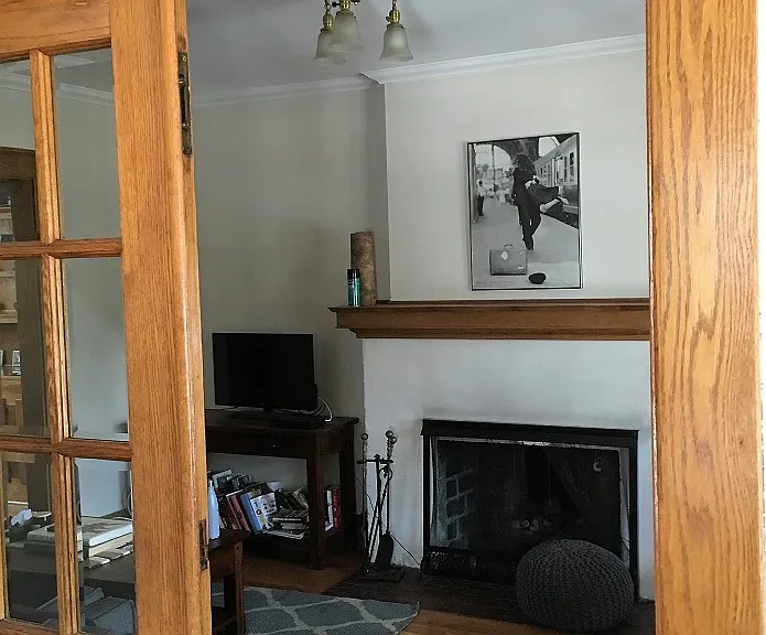 418 N Main St — Photo 3