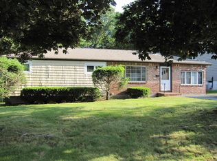 15 Lilian Rd, Framingham, MA 01701