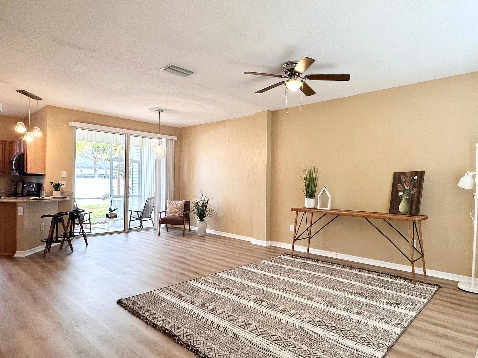12276 Country White Cir — Photo 2