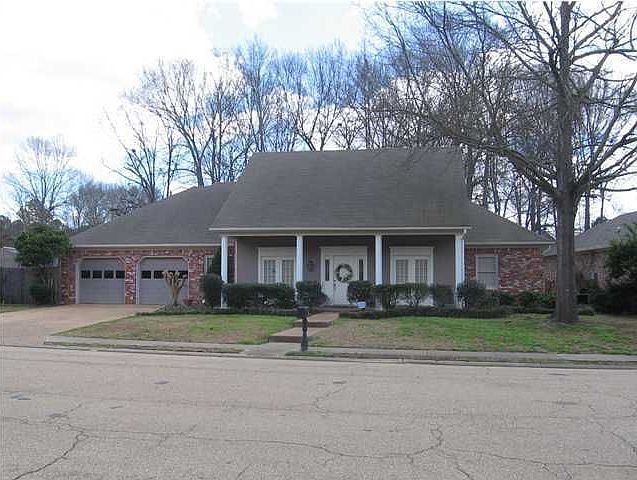 1st image of 260 Northbay Dr
